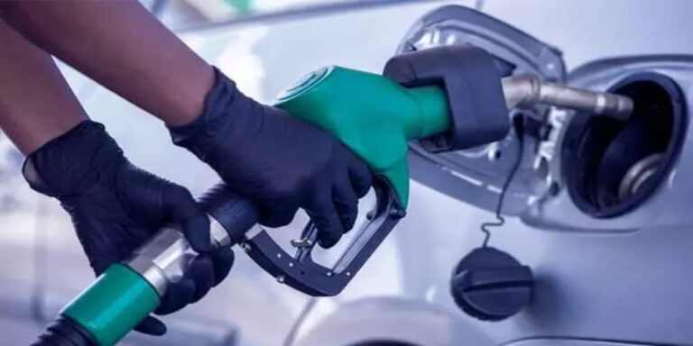 benzine-zam-geldi-mi-gwCEwh2R.jpg