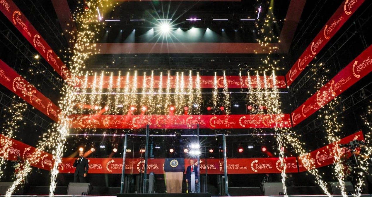 charlie kirkin cenazesi trumpin nefretine sahne oldu 2kgHfxY6