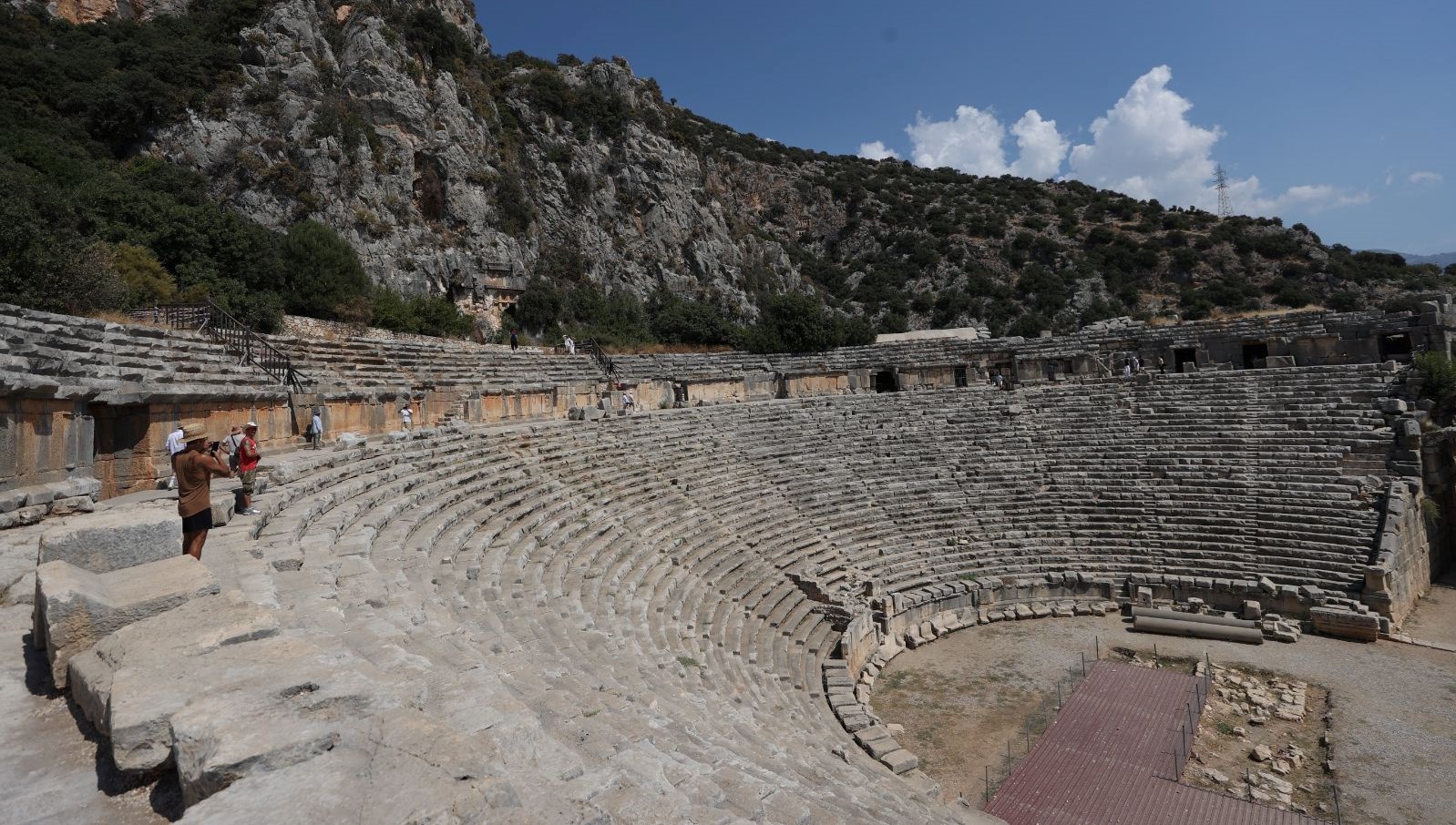 likyanin en buyuk antik tiyatrosunun sahne binasi ayaga kaldirilacak NGK174lE