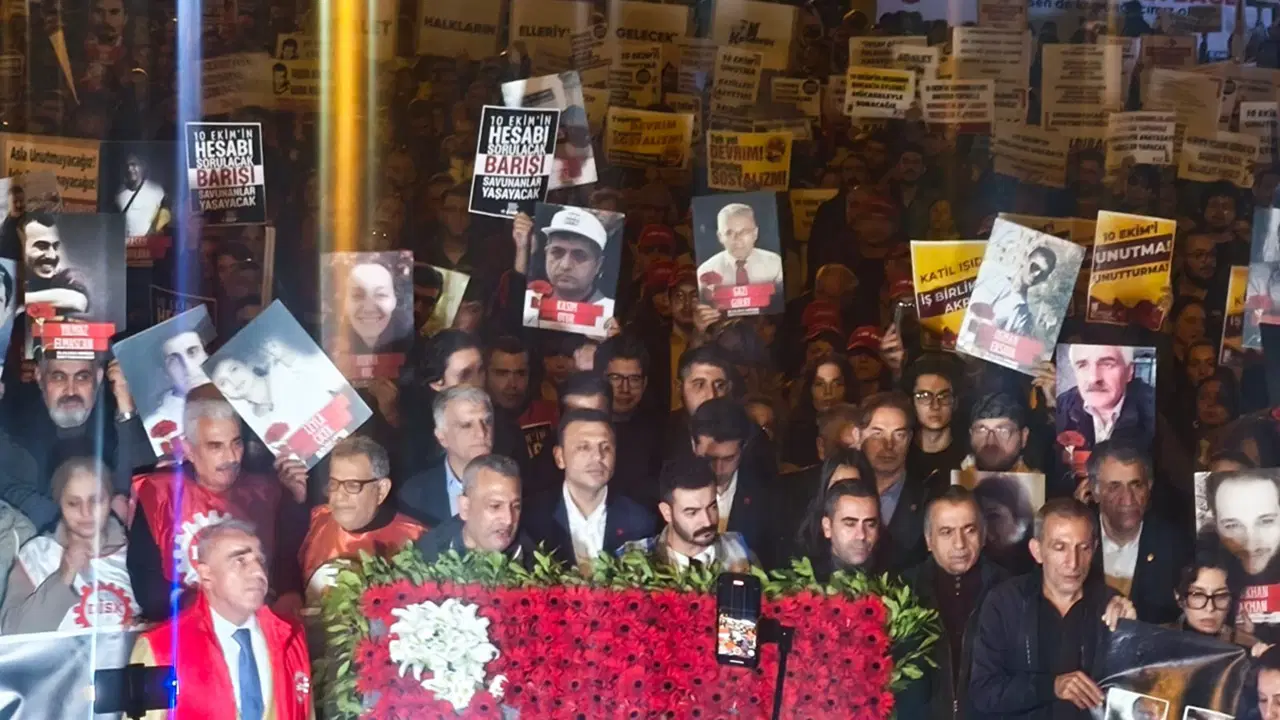 10 ekim katliaminin onuncu yilinda kadikoyde binler adalet icin yurudu SPAmctFc