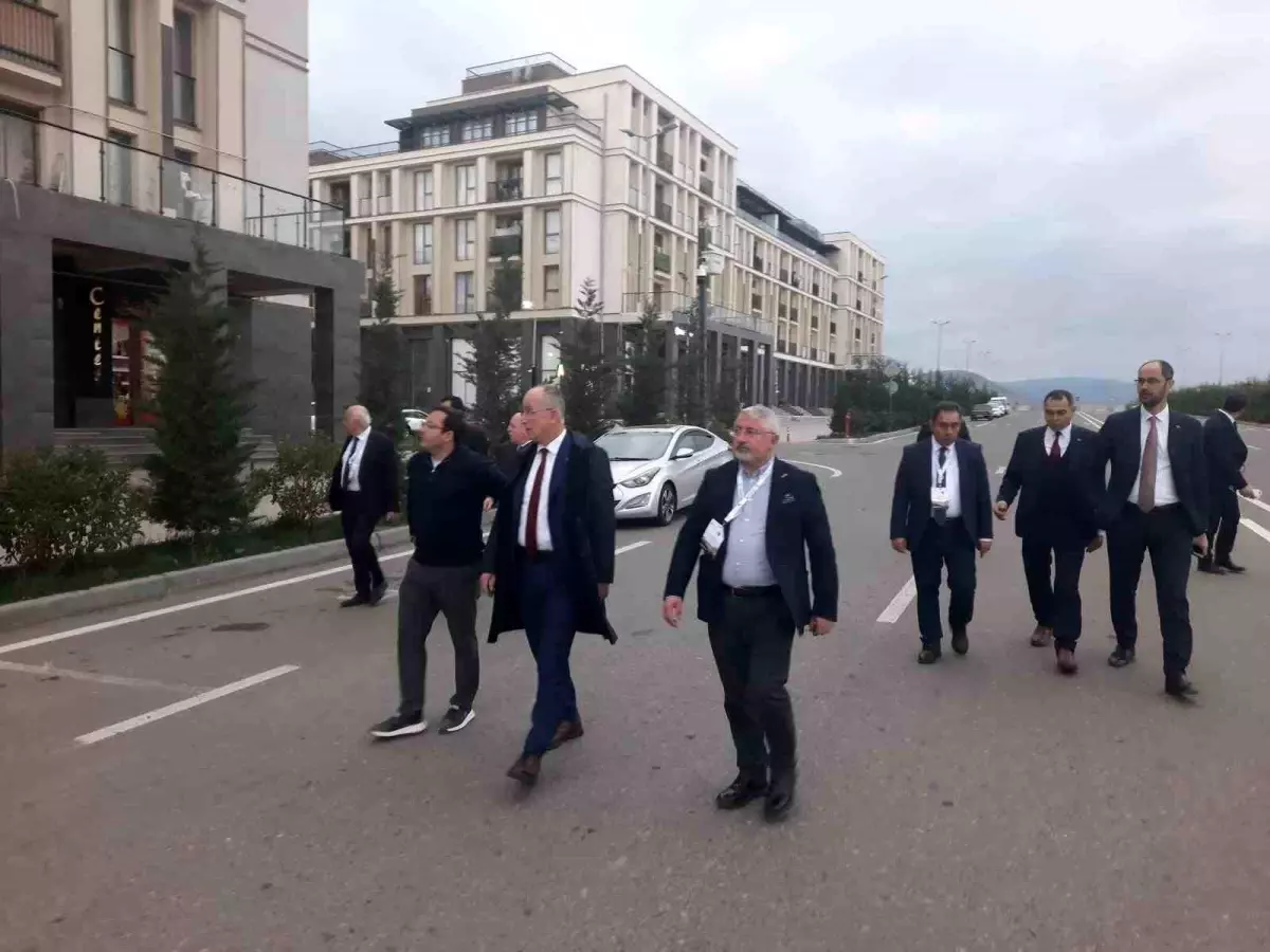 corum belediye baskani fuzuliyi ziyaret etti WHm96wnQ.jpg