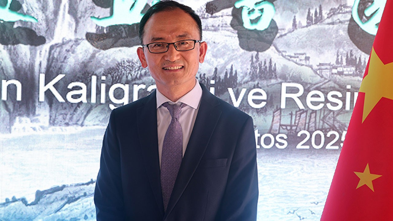 cin halk cumhuriyeti ankara buyukelcisi xuebin cinin kalkinmasinin yeni yol haritasi ve turkiye Zl7Swj9A.jpg