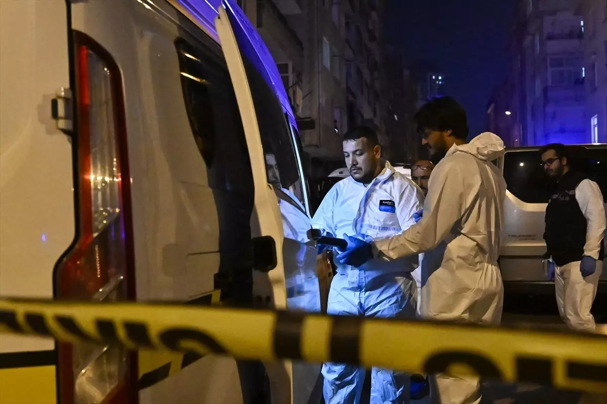 umraniyede aile katliami baba iki kisiyi oldurdu Y8ShlQ4t.jpg