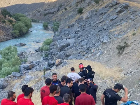Cayda kaybolan erkani arama calismalari 6 gundur suruyor LipirL3B